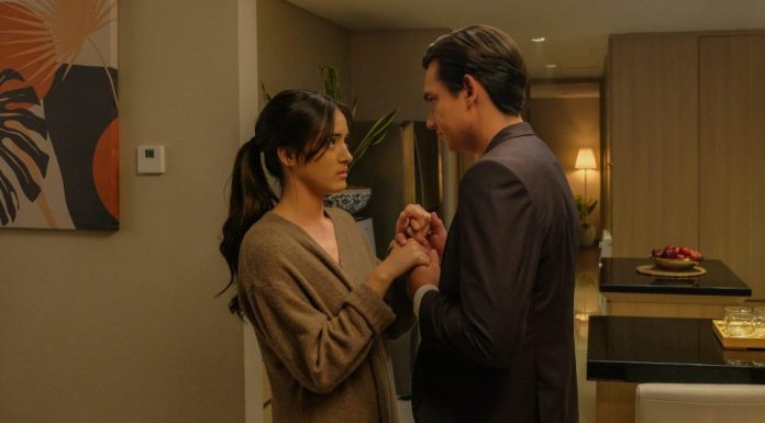 What’s Up with Secretary Kim? | REVIEW